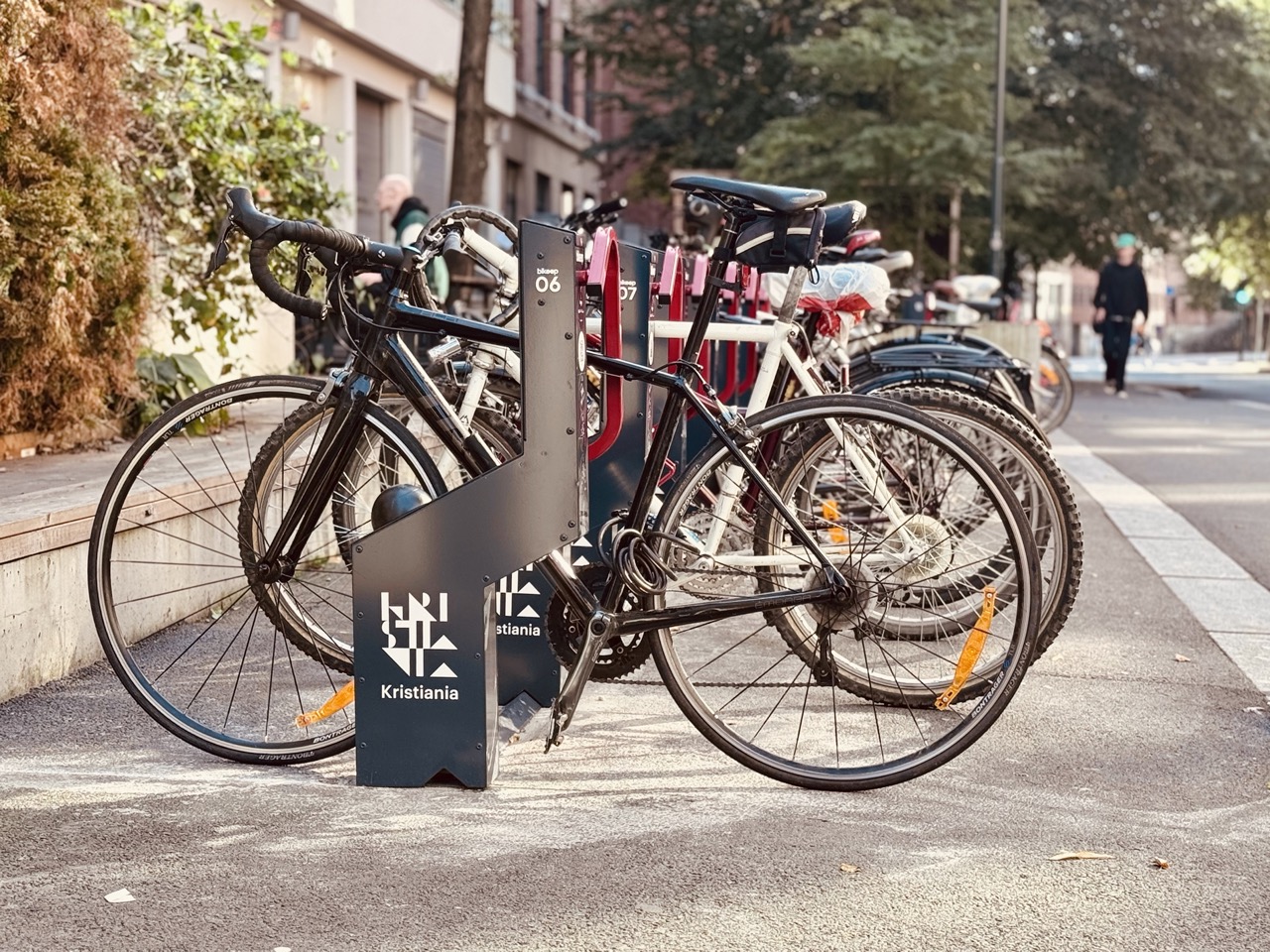 Trygge Sykkelparkeringer Foto Baia Mobility